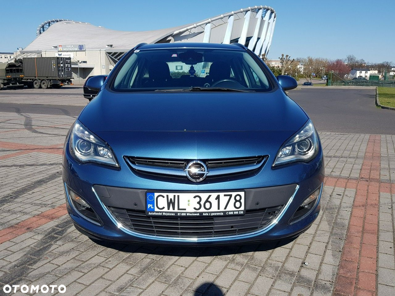 Opel Astra IV 2.0 CDTI Sport S&S - 2