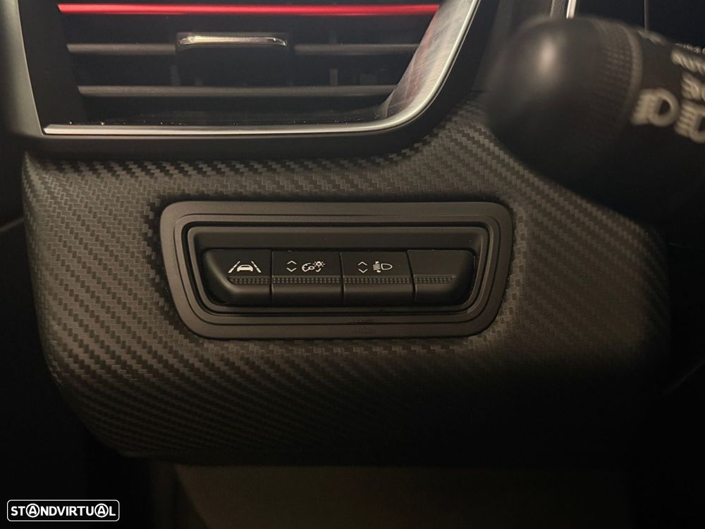 Renault Clio 1.0 TCe RS Line - 22