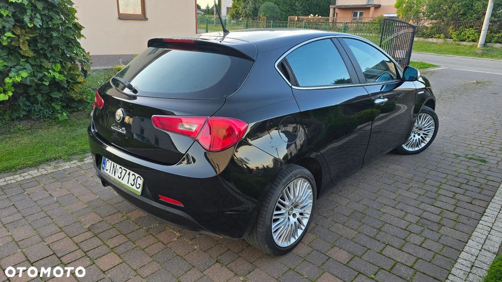 Alfa Romeo Giulietta 1.4 TB Distinctive - 4
