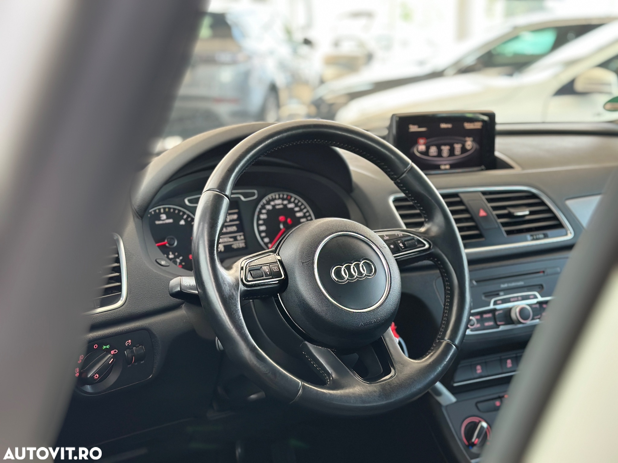 Audi Q3 2.0 TDI Quattro S-Tronic - 15
