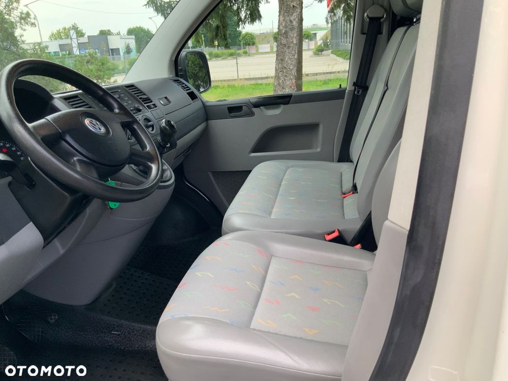 Volkswagen Transporter - 10