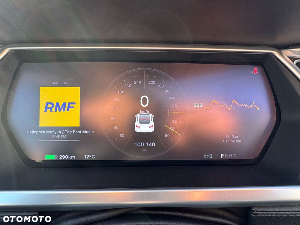 Tesla Model S Performance - 36
