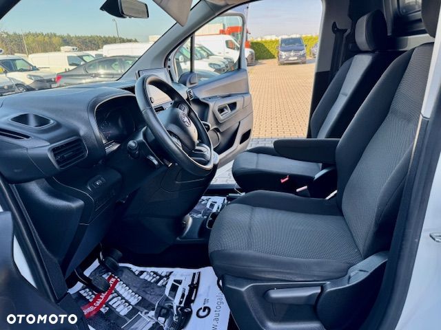 Toyota Proace City - 12