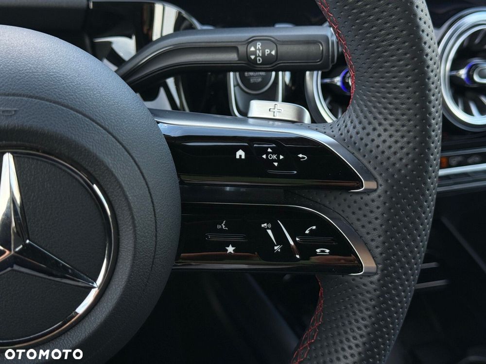 Mercedes-Benz GLA 200 AMG Line - 18