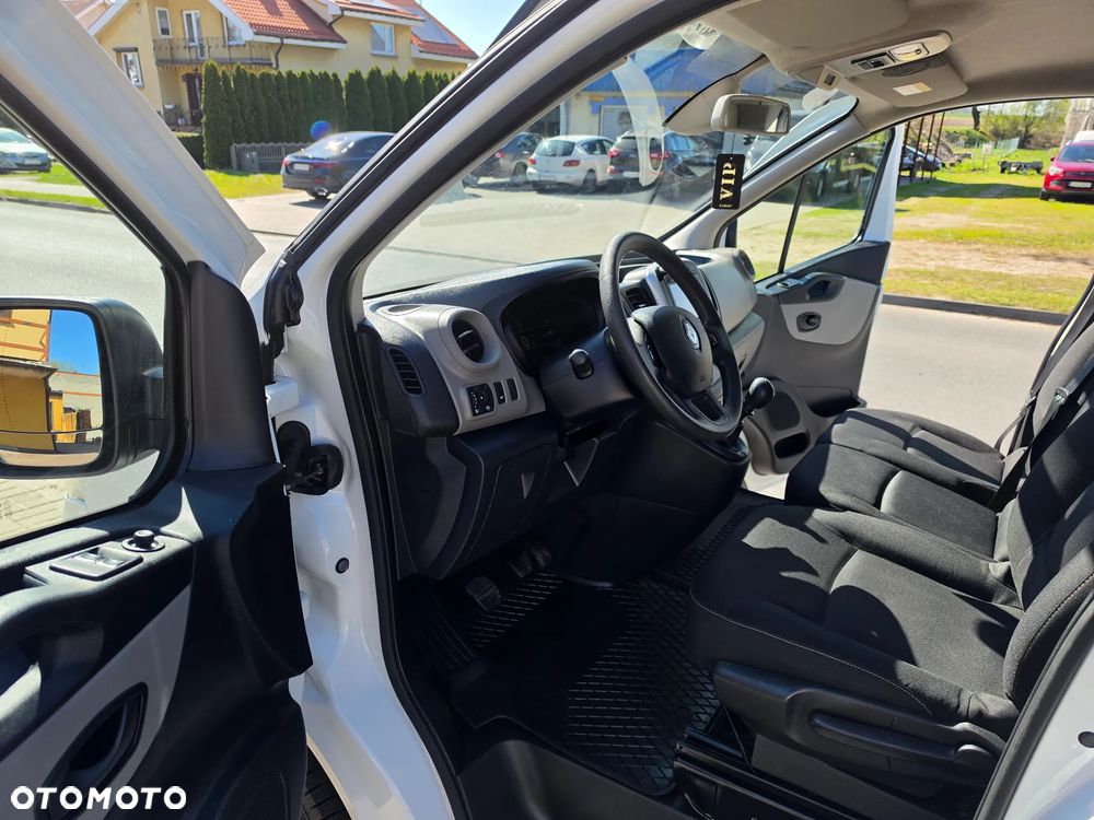Renault Trafic - 20