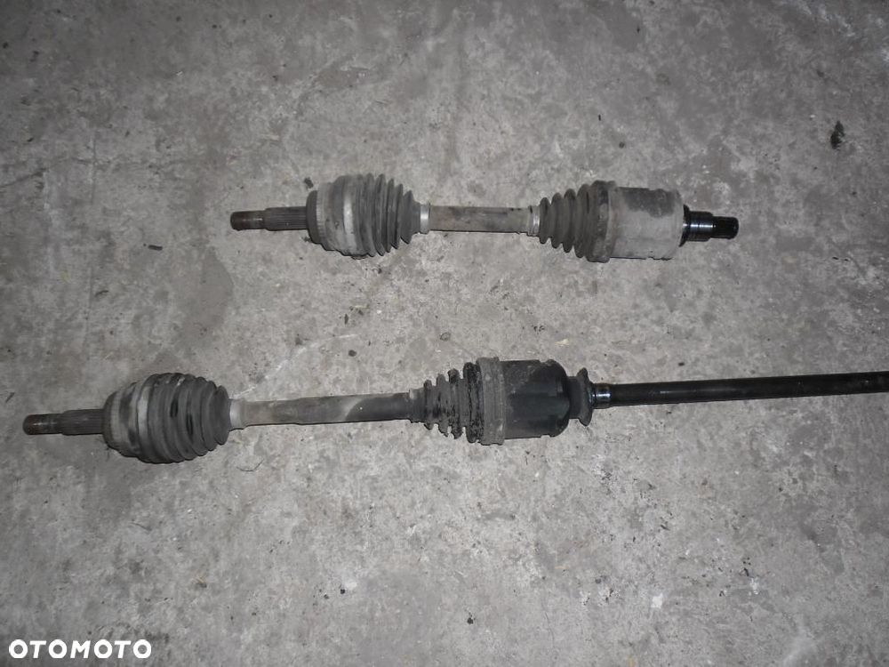 toyota rav 4 rav4 00-05 półoś przegub 2.0 VVT-i - 1