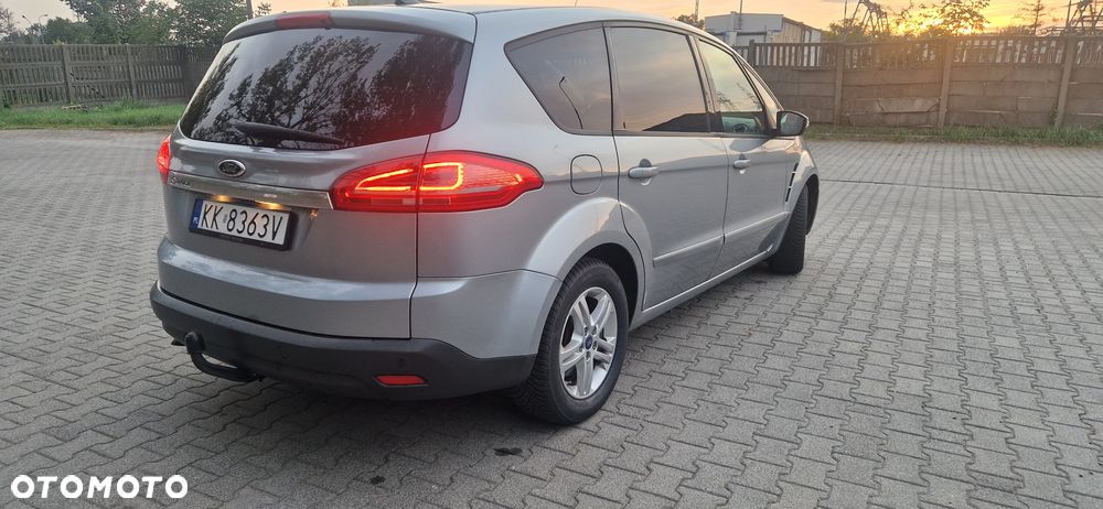 Ford S-Max 2.0 TDCi DPF Titanium - 8