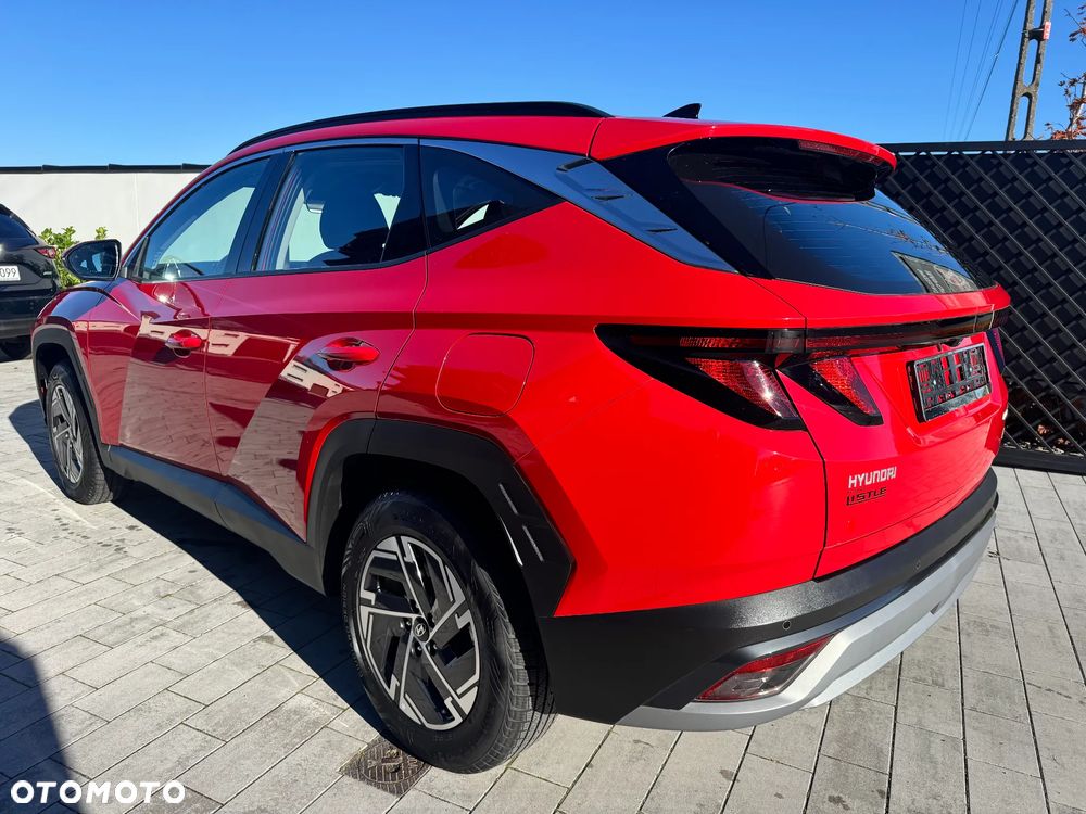 Hyundai Tucson 1.6 T-GDi 48V-Hybrid 2WD DCT Select - 17