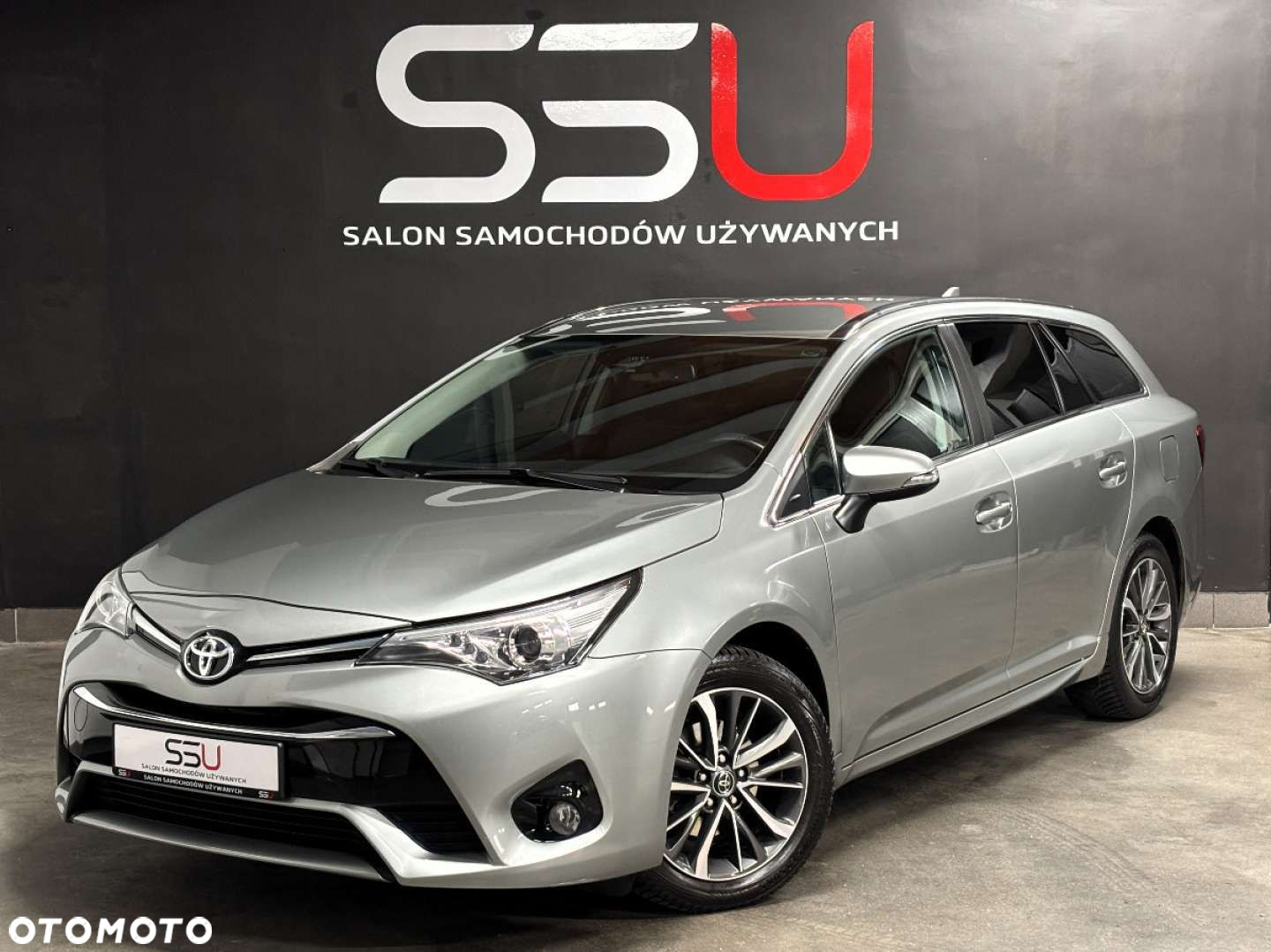Toyota Avensis 1.8 Premium - 3