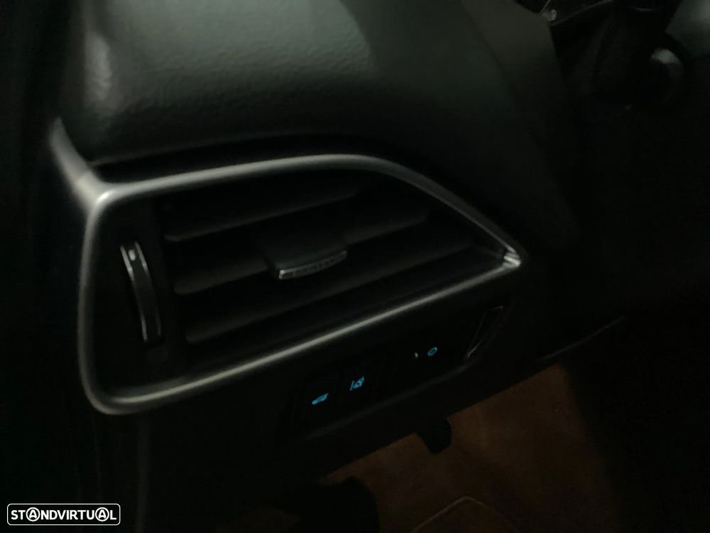 Jaguar F-Pace 2.0 i4D Portfolio Aut. - 25