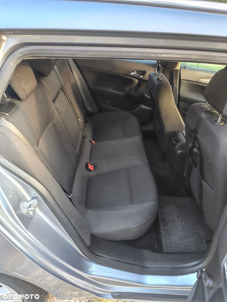 Opel Insignia 1.8 - 7