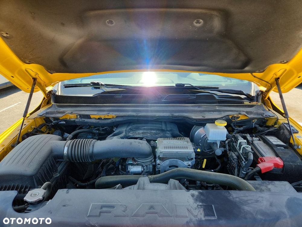 RAM 1500 5.7 eTorque Crew Cab Shortbed Rebel - 9