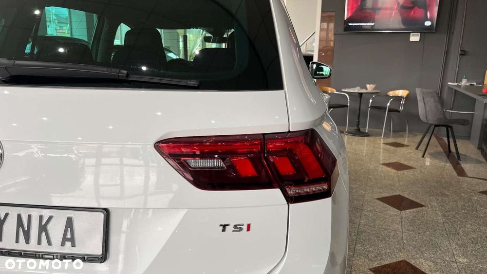 Volkswagen Tiguan - 20