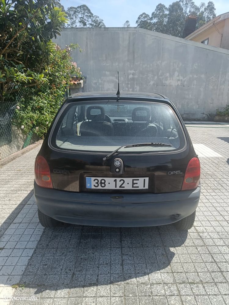 Opel Corsa 1.2 Eco - 4
