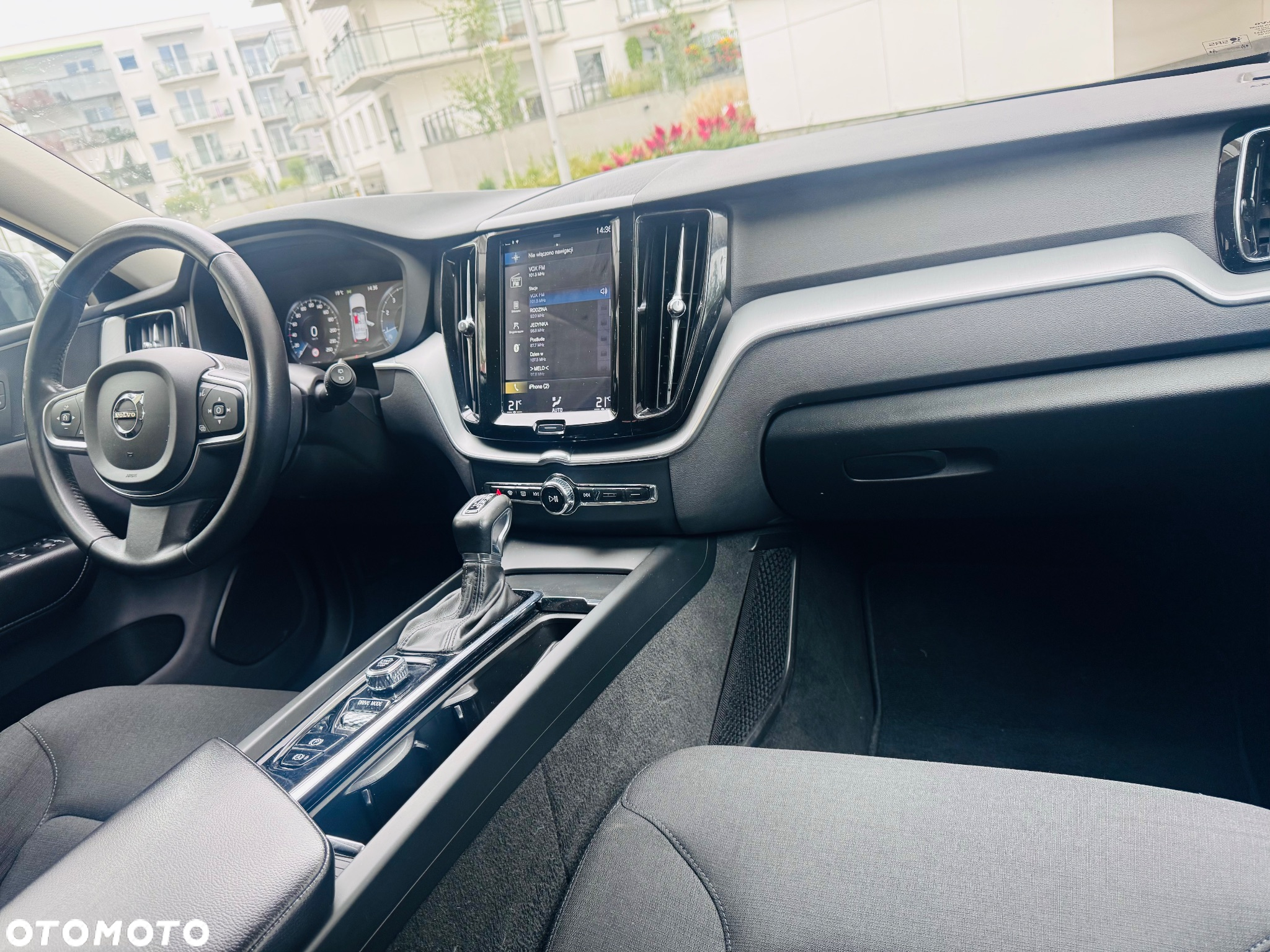Volvo XC 60 T4 Momentum - 20