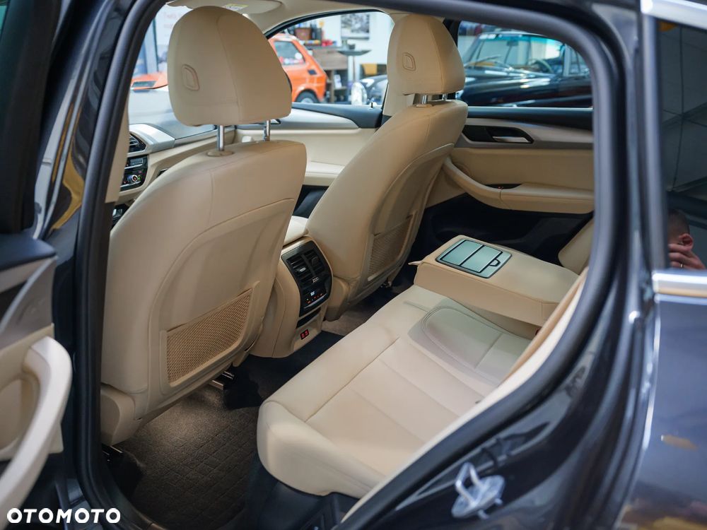 BMW X4 xDrive20i GPF Advantage sport - 20