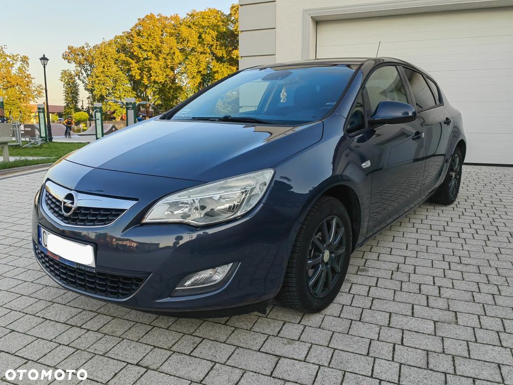 Opel Astra - 3