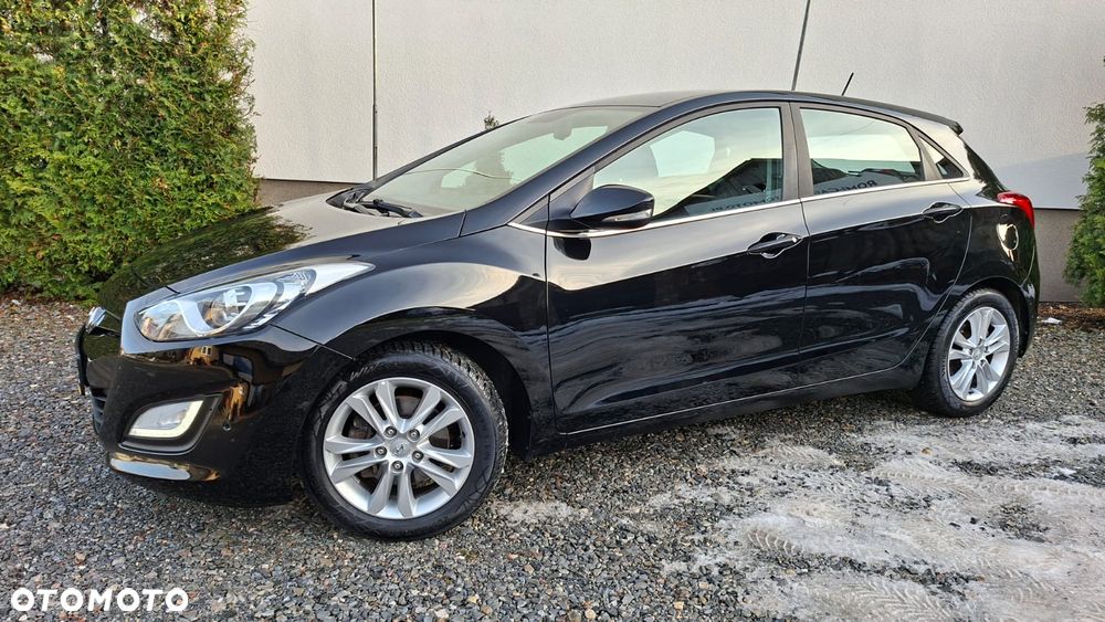 Hyundai i30 i30cw 1.4 Fifa World Cup Edition - 27