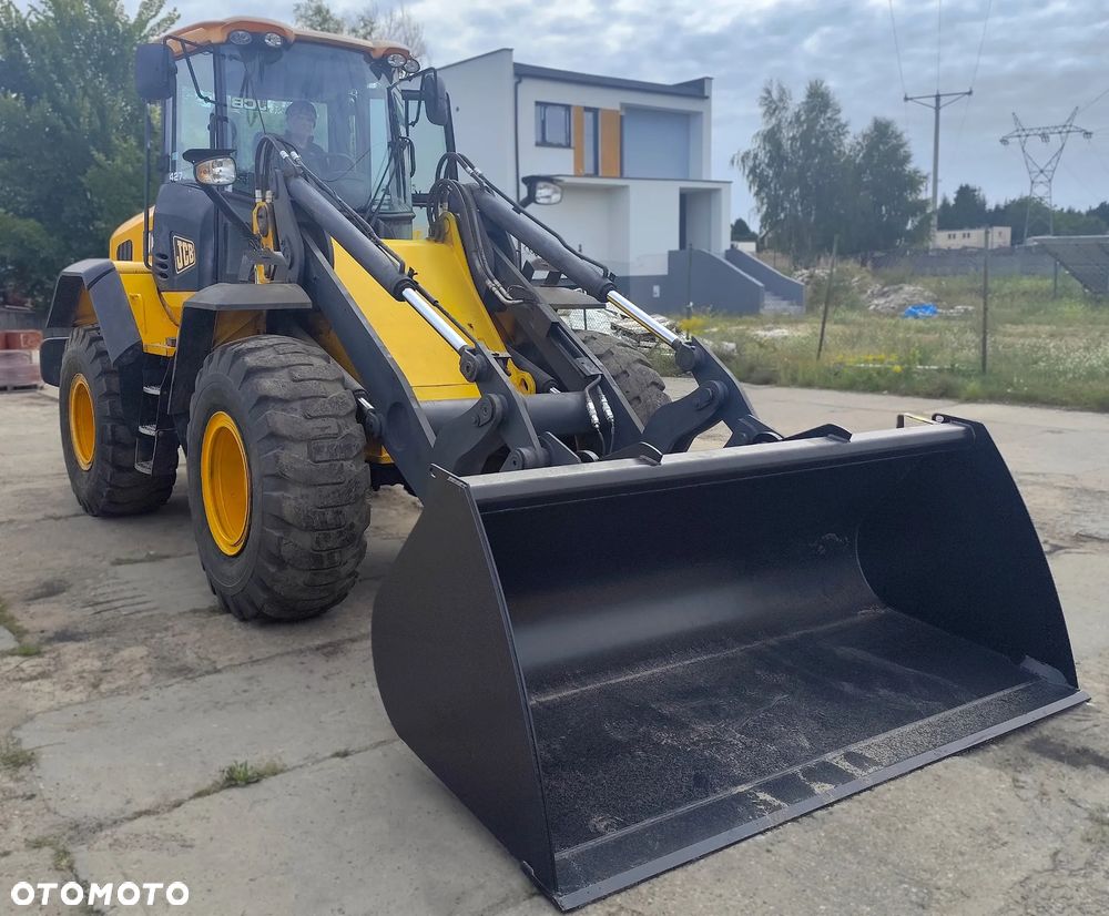JCB 427HT - 10