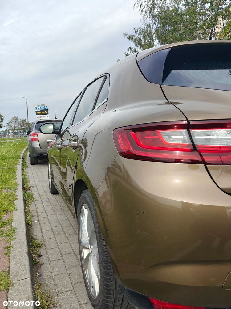Renault Megane 1.6 SCe Intens - 25
