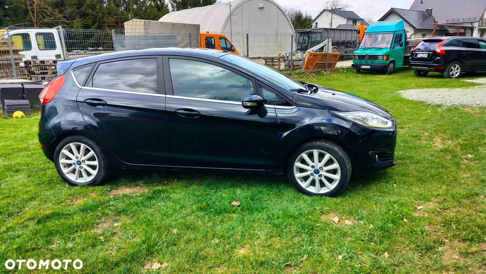 Ford Fiesta 1.5 TDCi Titanium - 10