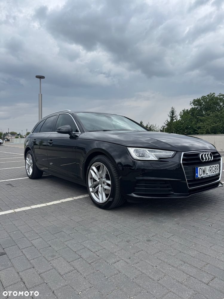 Audi A4 Avant 2.0 TDI S tronic - 4