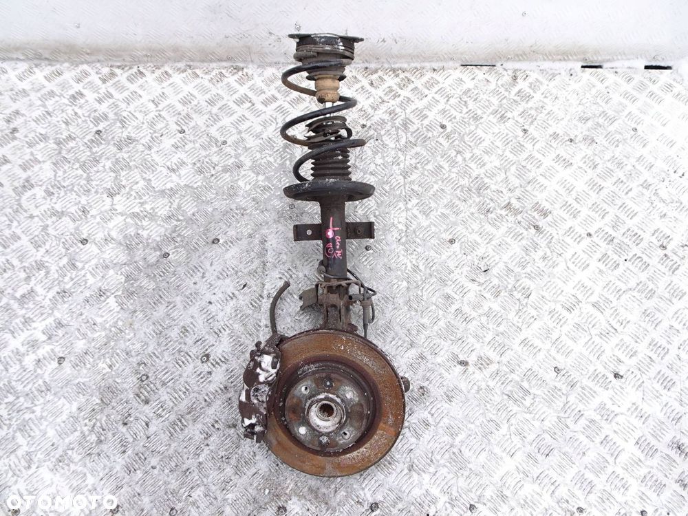 zwrotnica kolumna lewa renault clio iv 1.2 benzyna - 1