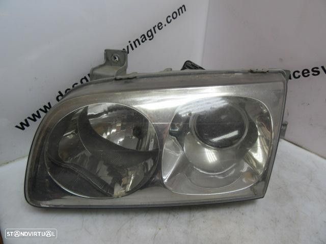 FAROL ESQUERDO HYUNDAI TRAJET 2.0 G - 1