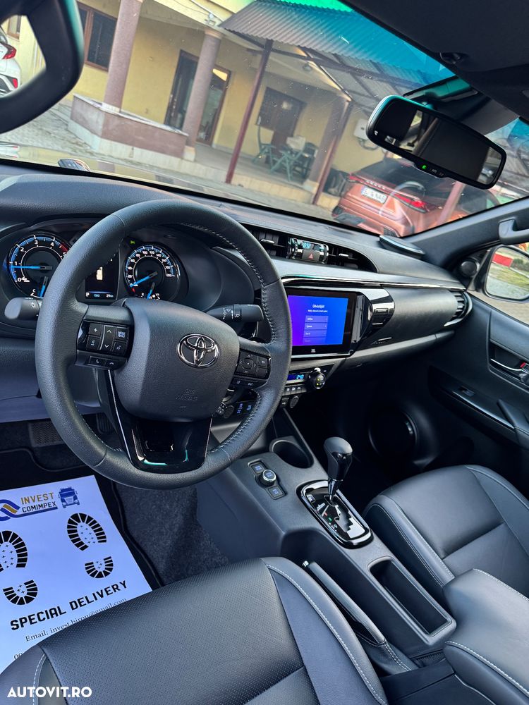 Toyota Hilux 2.8D 204CP 4x4 Double Cab AT MHEV Invincible - 27