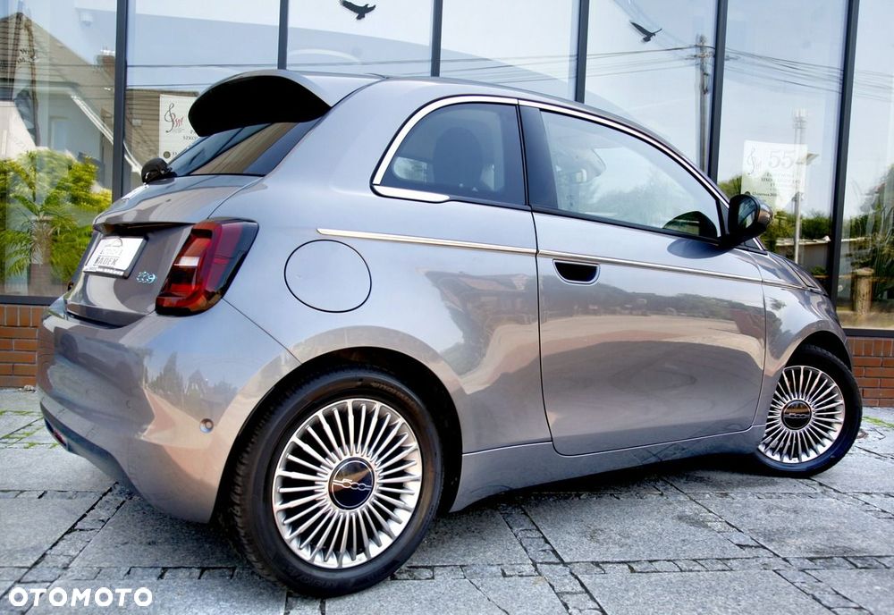 Fiat 500e - 22