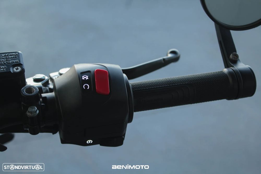 Husqvarna Svartpilen 401 - 13