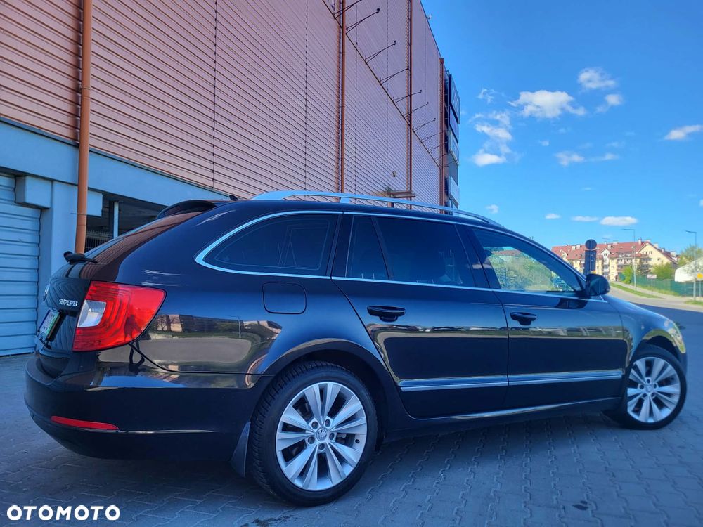 Skoda Superb 2.0 TDI Green tec Elegance - 17