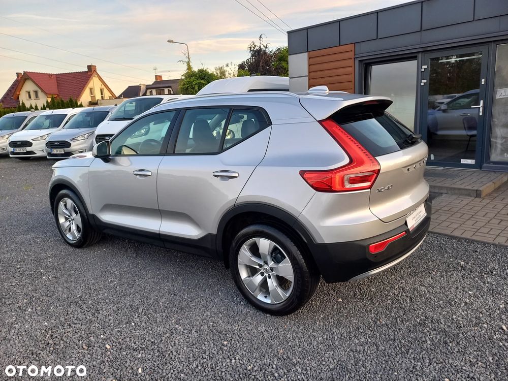 Volvo XC 40 D3 Momentum - 4