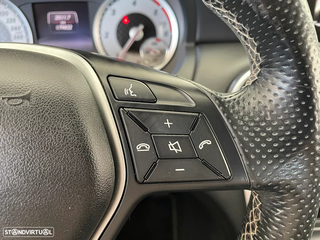 Mercedes-Benz A 180 CDi BE Edition Urban - 42