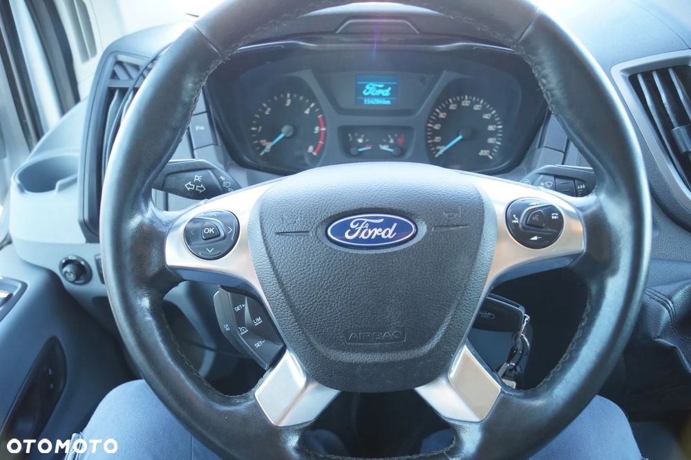 Ford Transit - 19