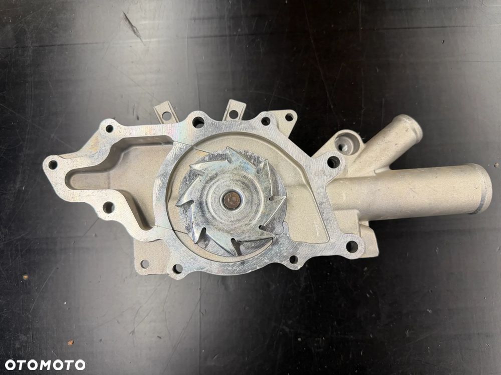 Pompa wody SKF Mercedes 320cdi VKPC 88858 - 2