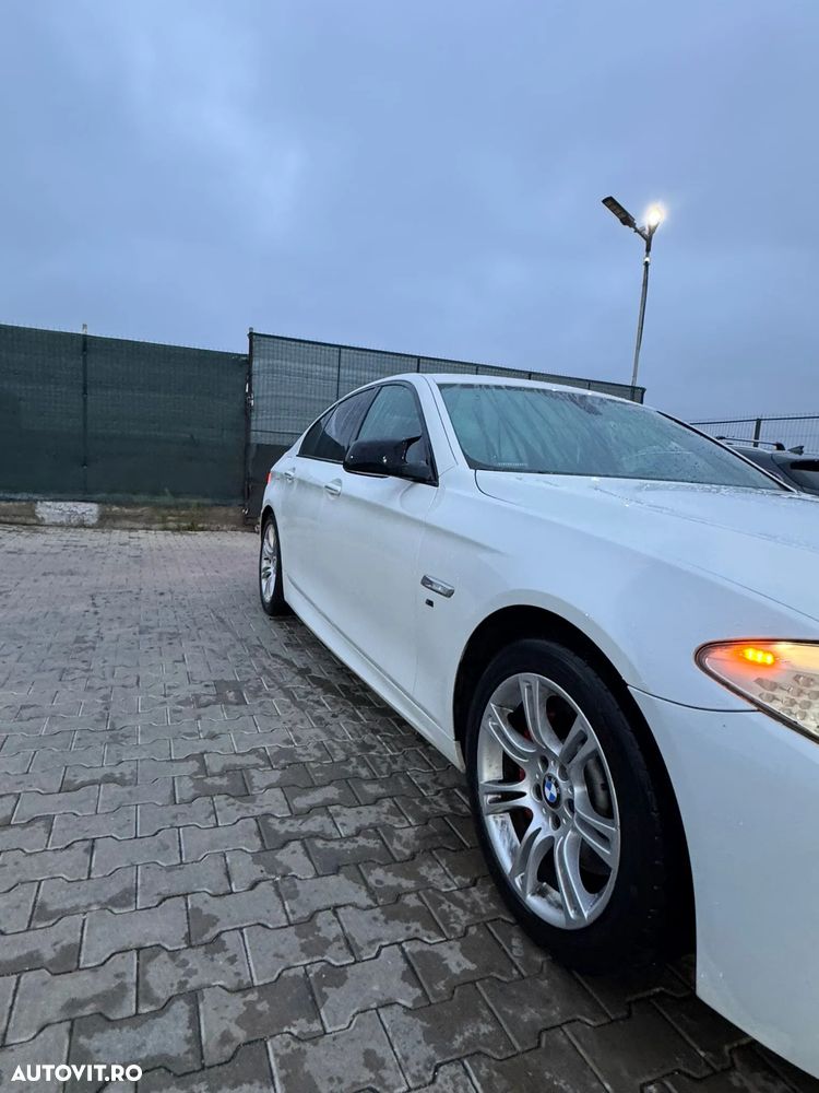 BMW Seria 5 525d Aut. Modern Line - 8