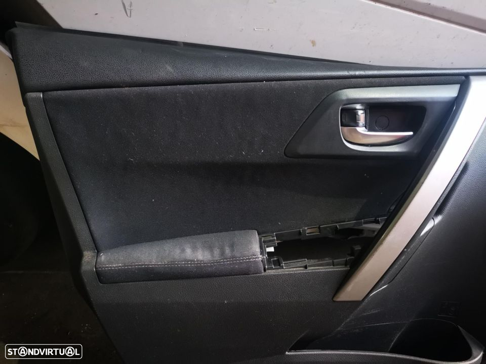 TOYOTA AURIS FORRA / QUARTELA PORTA FRENTE - FP005 - 2