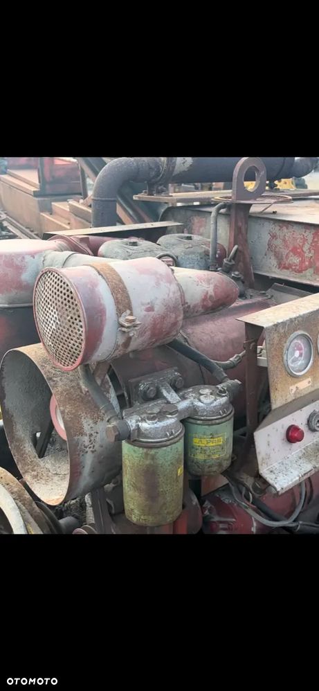 Silnik F2L 912 DEUTZ 2 cylindrowy - 5