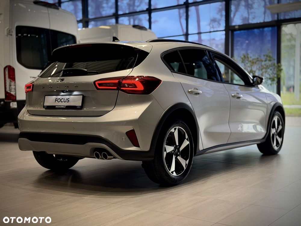 Ford Focus 1.0 EcoBoost mHEV Active X - 11