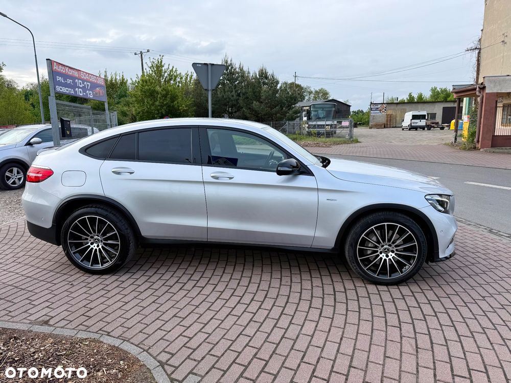 Mercedes-Benz GLC 220 d 4Matic 9G-TRONIC AMG Line - 27