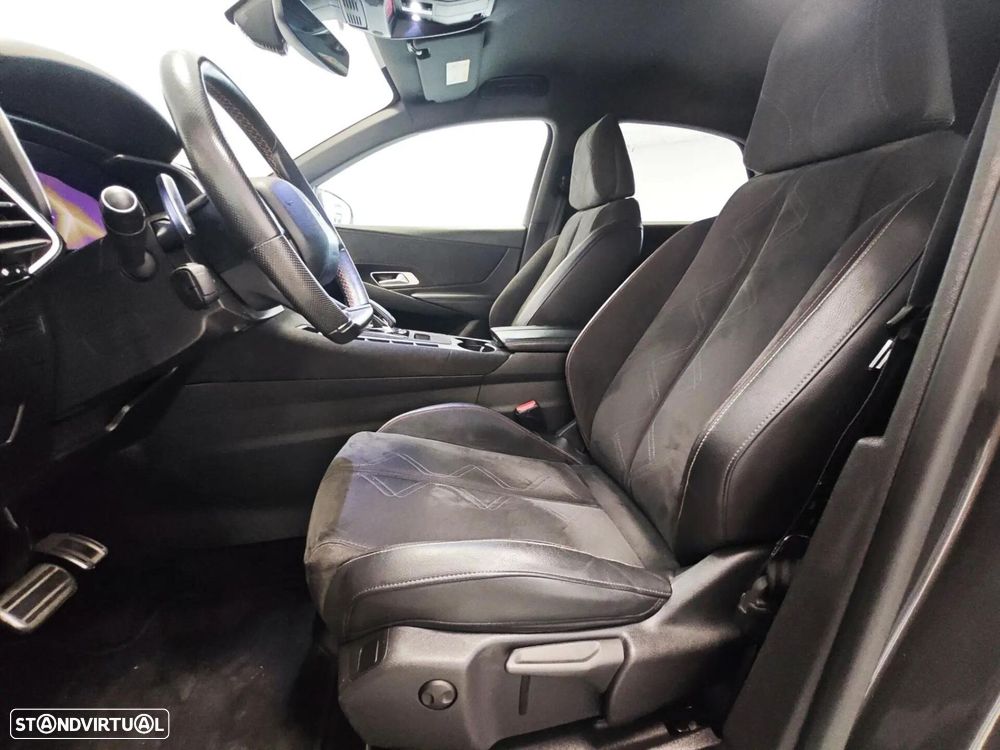 DS DS7 Crossback BlueHDI 130 Aut. Performance Line + - 25