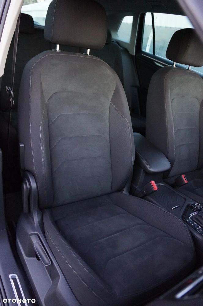 Volkswagen Tiguan 2.0 TDI SCR 4MOTION DSG Highline - 27