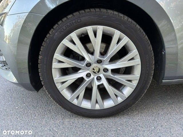 Skoda Superb 1.5 TSI Ambition DSG - 5