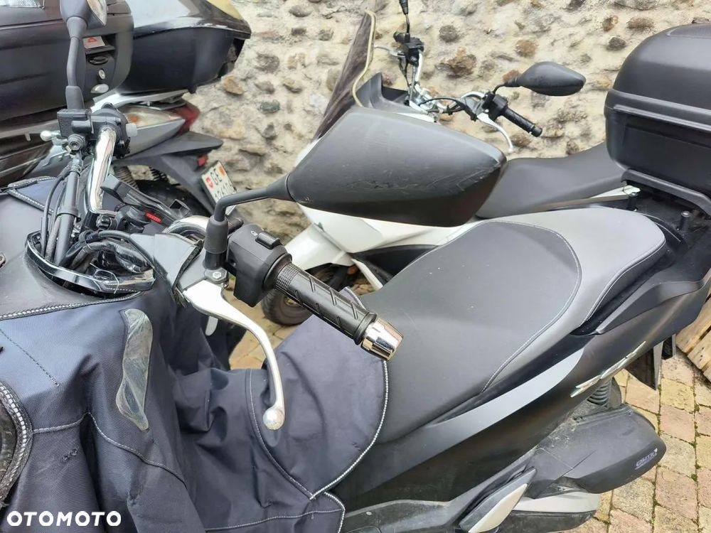 Honda PCX - 7