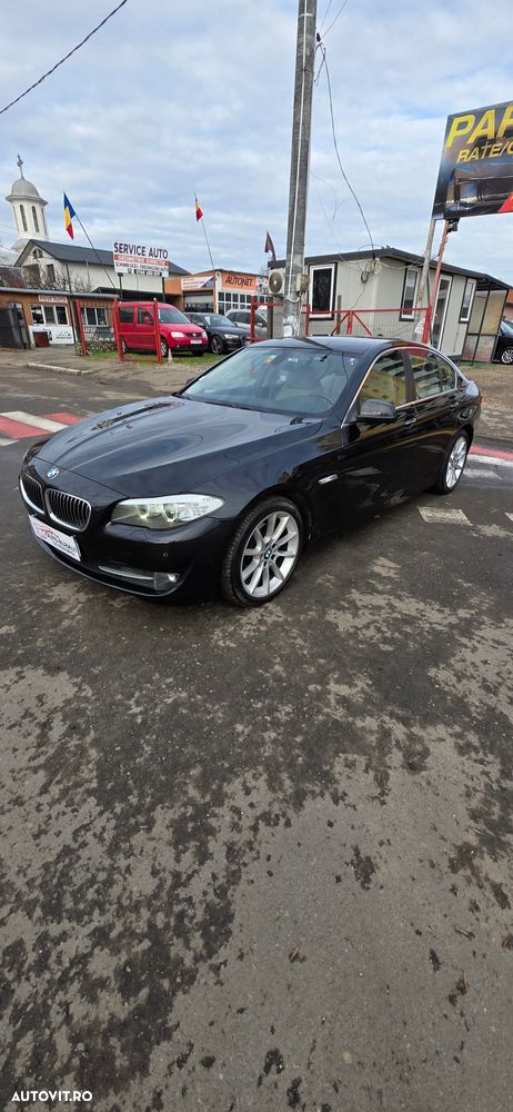 BMW Seria 5 520d - 5
