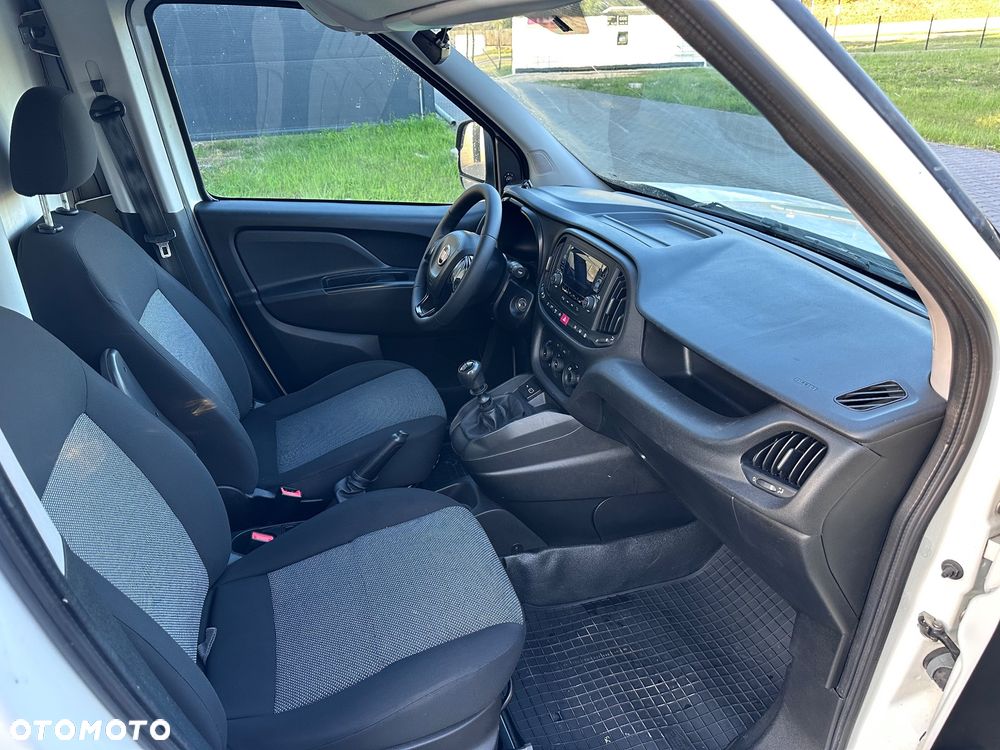 Fiat Doblo - 17