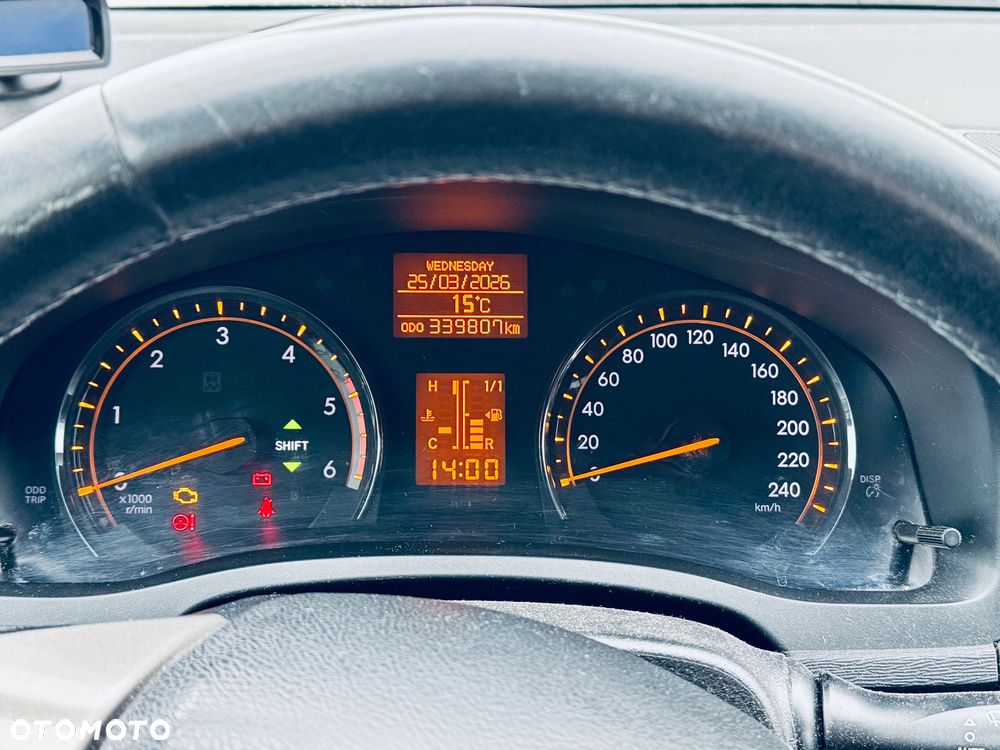 Toyota Avensis 2.2 D-4D Sol plus Premium - 12