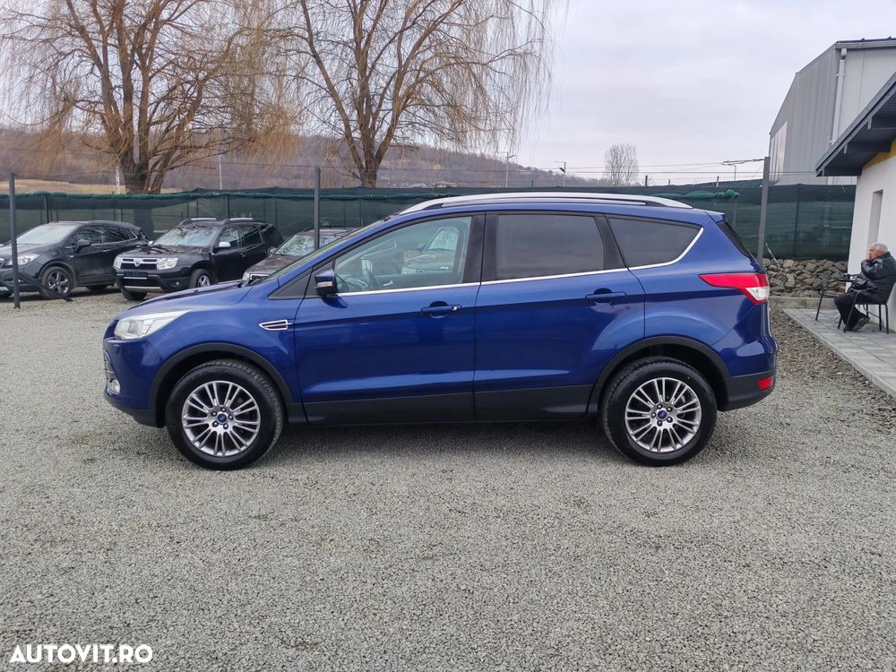 Ford Kuga 1.6 EcoBoost 2x4 Titanium - 5
