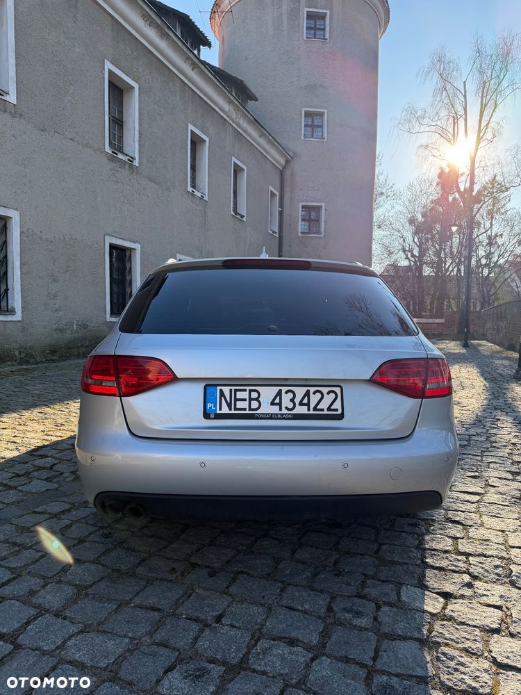 Audi A4 Avant 2.0 TDI - 7